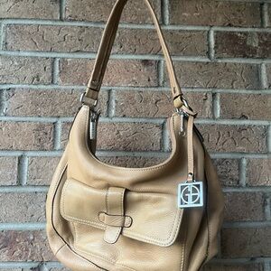 Chic Tan Leather Hobo Bag